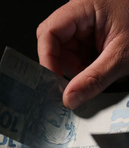 Dívida Pública sobe 0,97% em setembro e encosta em R$ 9,4 trilhões