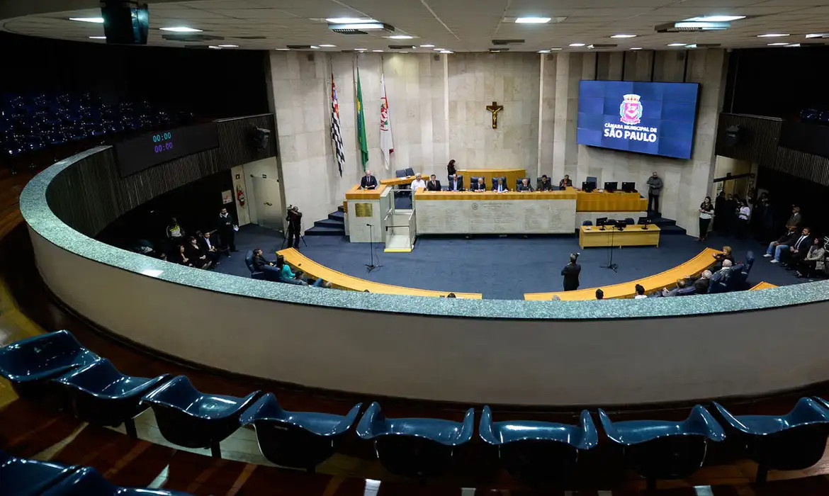 Câmara Municipal de SP discute impeachment do prefeito Ricardo Nunes